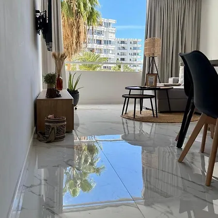 Apartment Molinos Bright *